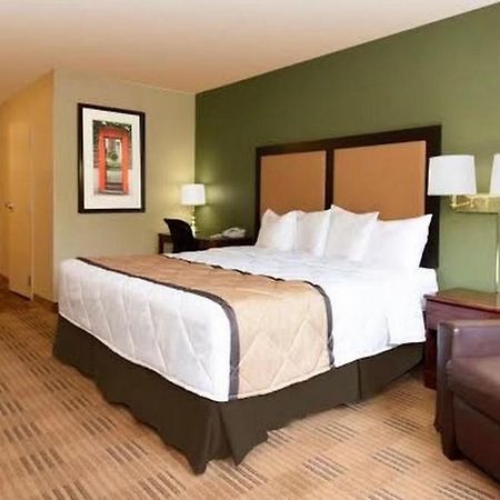 Mainstay Suites Chicago Hillside Dış mekan fotoğraf