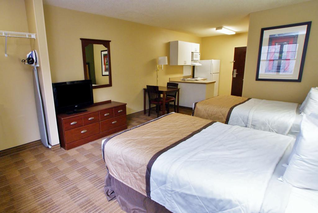 Mainstay Suites Chicago Hillside Dış mekan fotoğraf