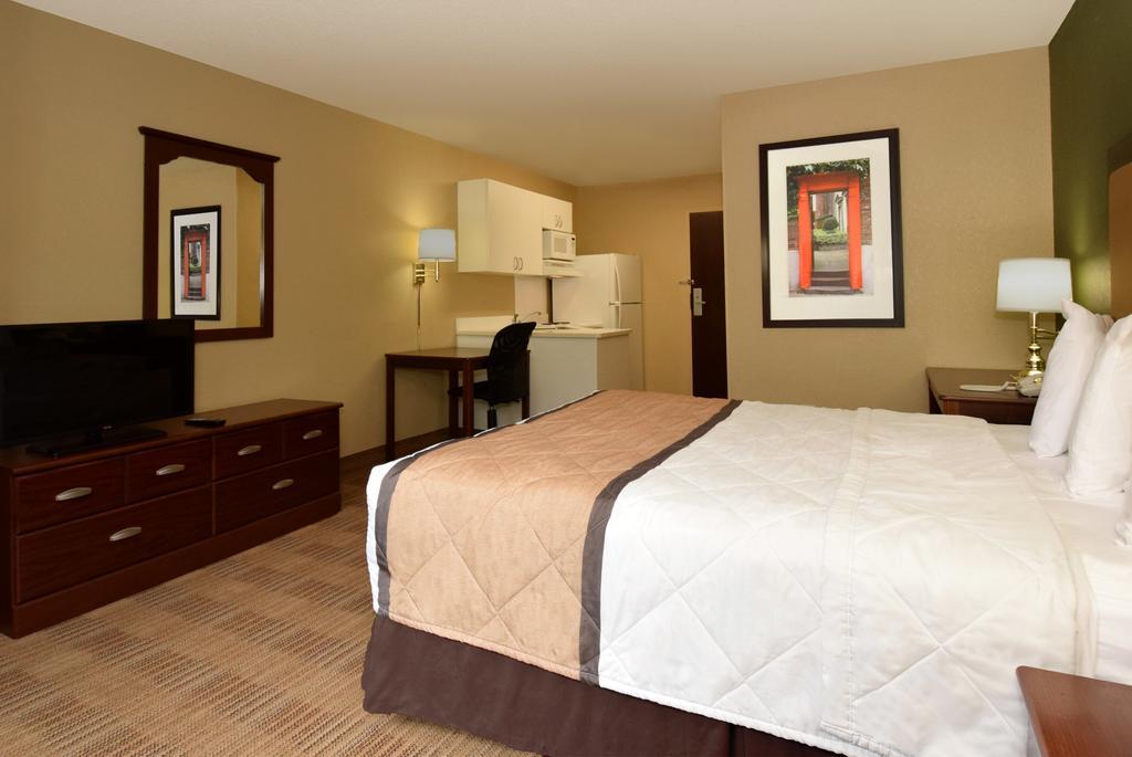 Mainstay Suites Chicago Hillside Dış mekan fotoğraf