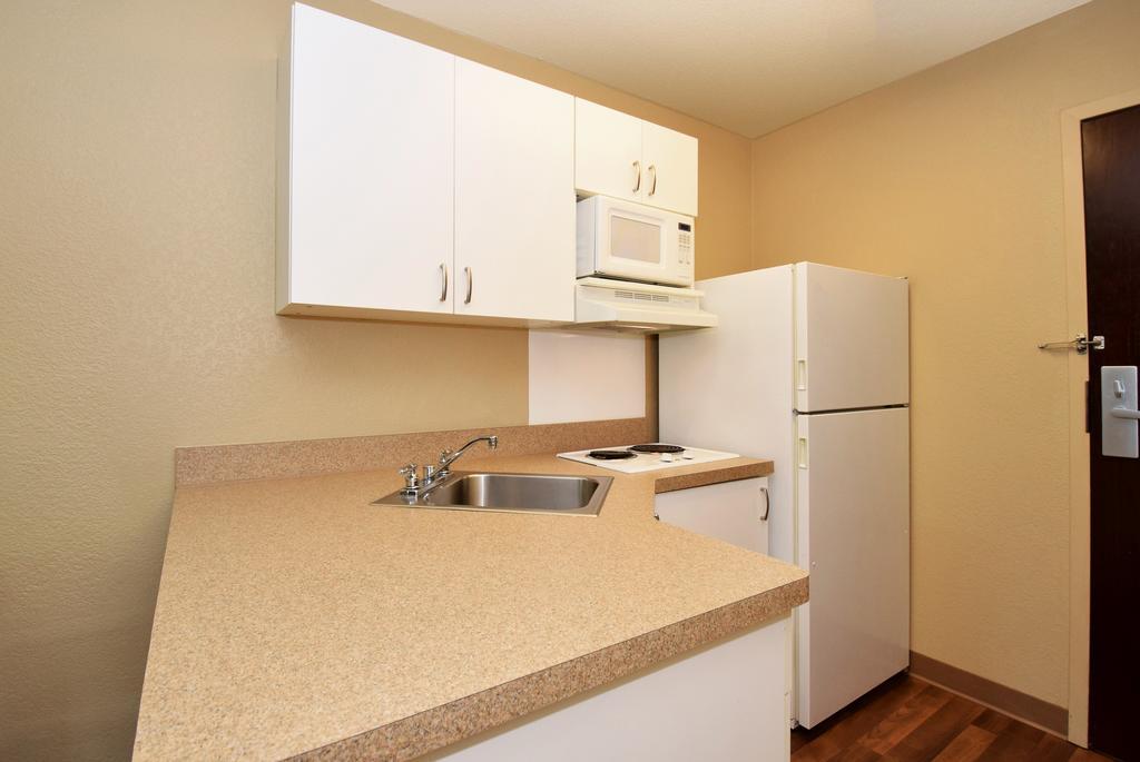 Mainstay Suites Chicago Hillside Dış mekan fotoğraf