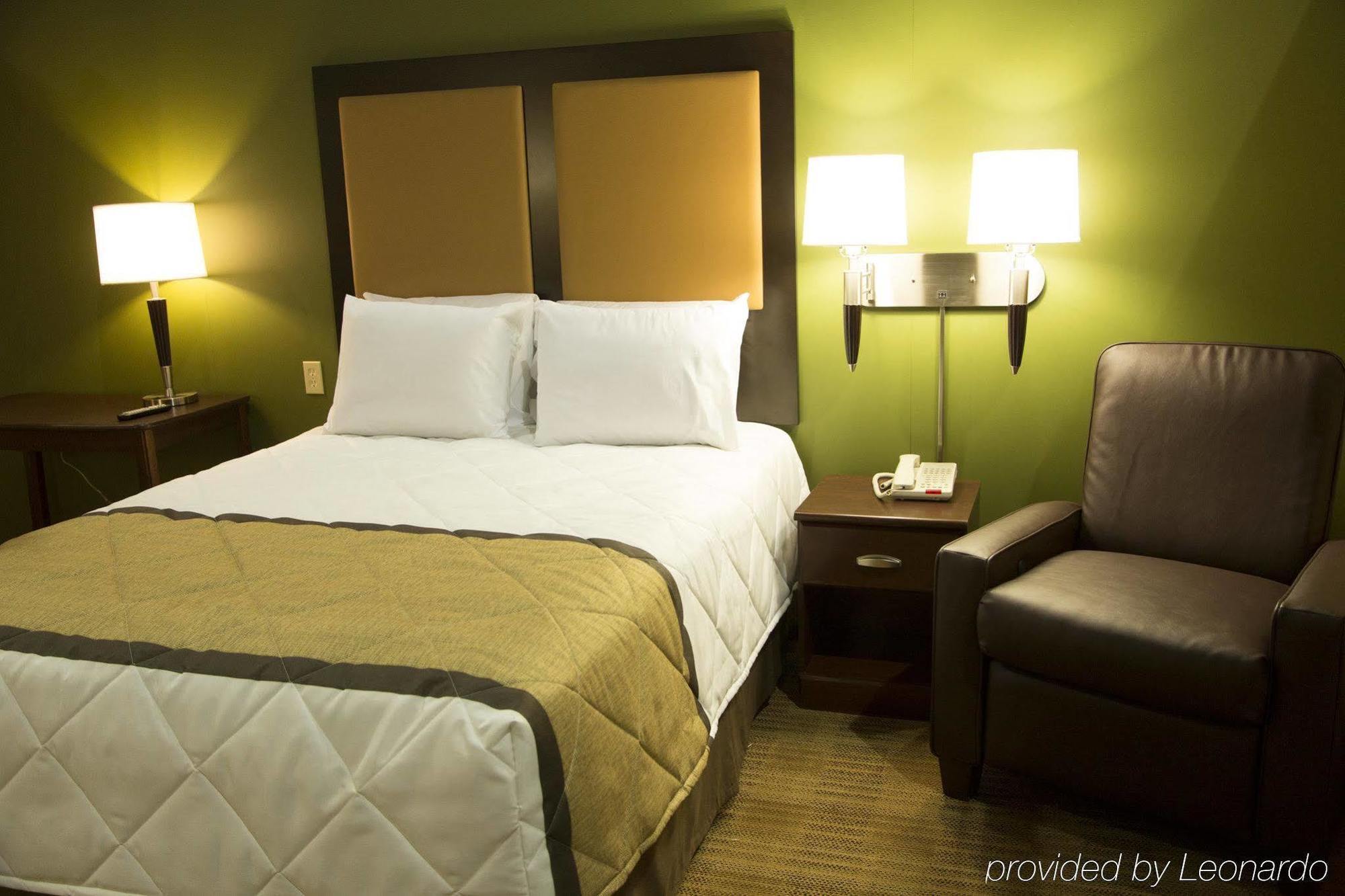 Mainstay Suites Chicago Hillside Dış mekan fotoğraf